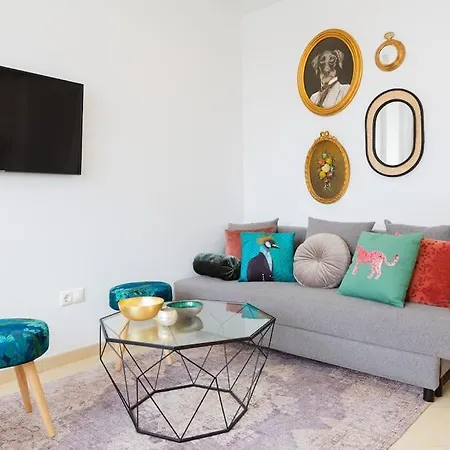Palm Apartment